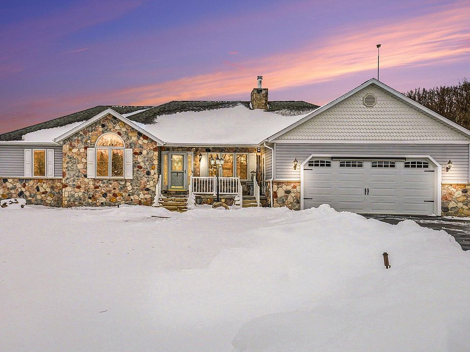 1st image of 65650 Dailey Rd