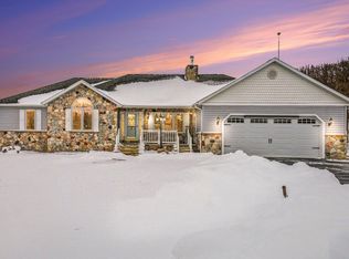 65650 Dailey Rd, Edwardsburg, MI 49112