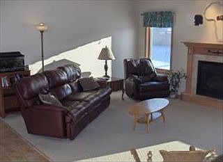 5th image of 1557 Dorchester Ct