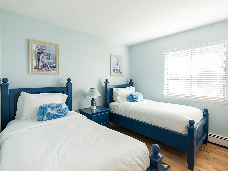 18 Sandpiper Ln — Photo 9