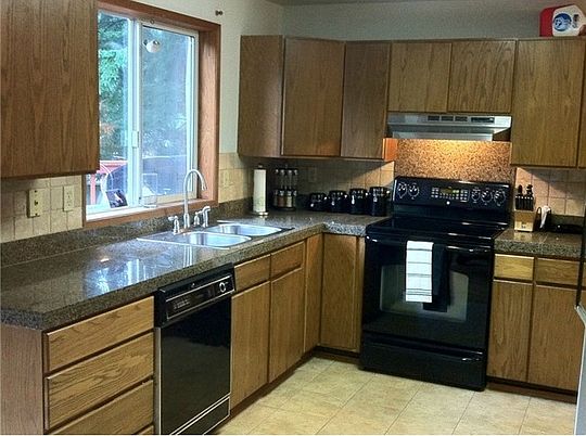 2nd image of 13817 71st Ave E