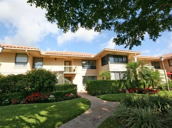 10151 Quail Covey Rd, Boynton Beach, FL 33436