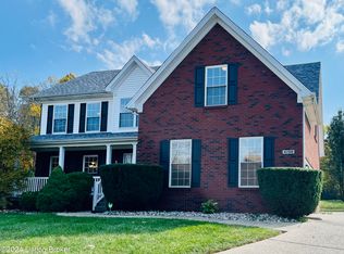4708 Holly Forest Ct, Louisville, KY 40245