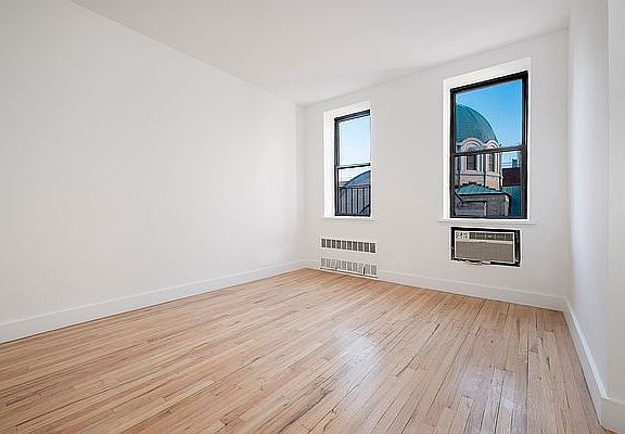 2nd image of 17 E 7th St APT 2B