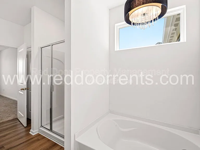 1475 Sabra Way — Photo 23