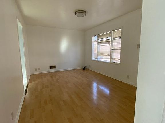 4th image of 663A Miller Ave