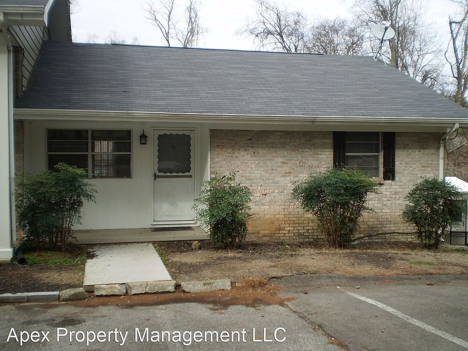 1st image of 302 S David Ln APT 6