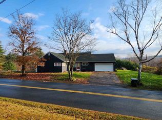 25 Pine St, Newport, NH 03773