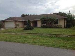 7822 Oakmont Dr, Lake Worth, FL 33467