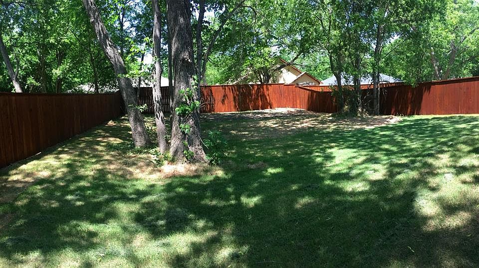 2nd image of 807 S 6th St