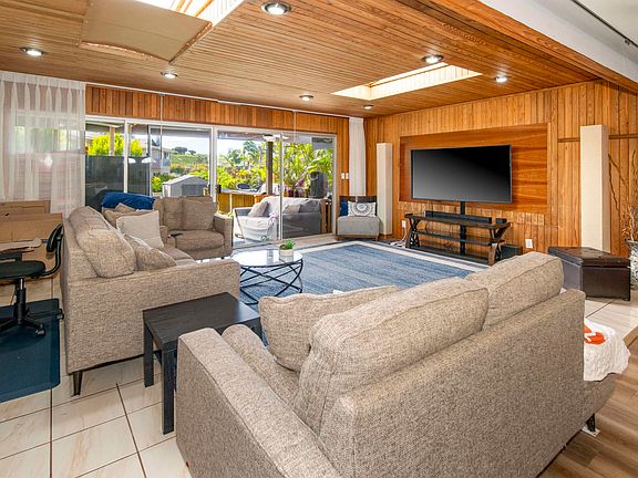 4th image of 4996 Lower Honoapiilani Rd