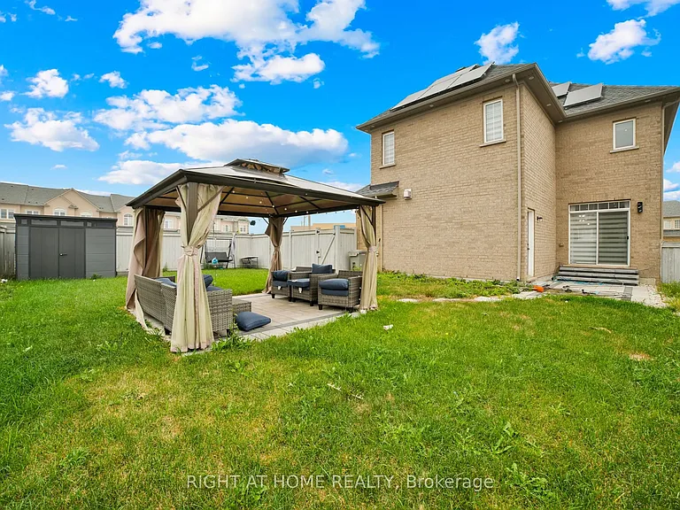 288 Raymond Rd — Photo 48