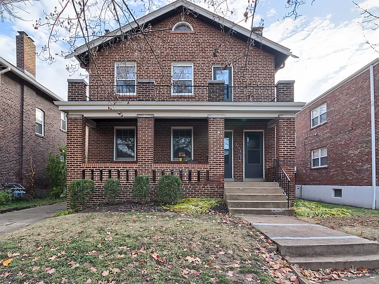 7034 Dartmouth Ave — Photo 1