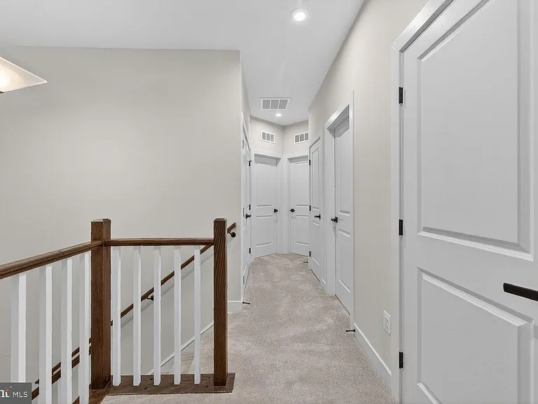 1654 Kirkman St — Photo 14