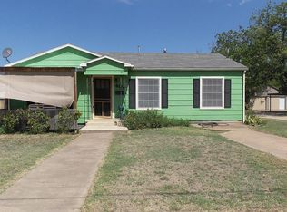 406 Largent Ave N, Ballinger, TX 76821