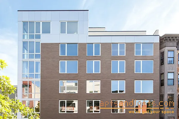 Rented by R New York | media 16