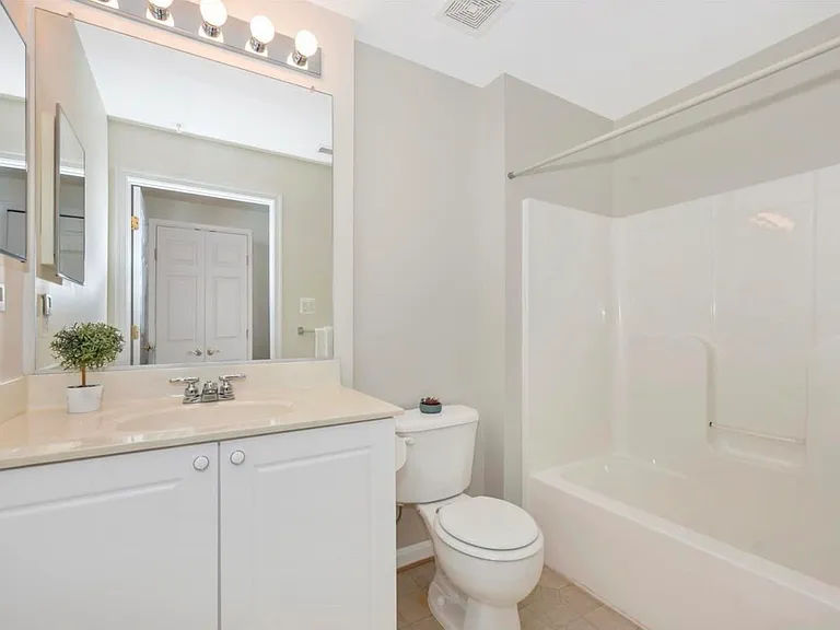 595 Cawley Dr #2C — Photo 27