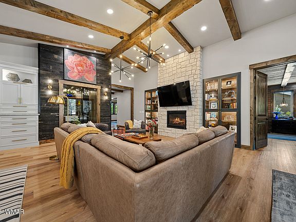 3rd image of 4741 Mountain Gate Cir