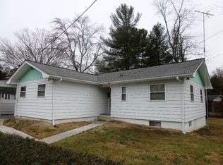 116 Nesper Rd, Oak Ridge, TN 37830