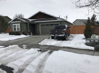 2451 NW Overlook Dr, Hermiston, OR 97838