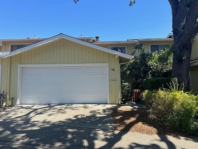 16 Salvatore Dr — Photo 1