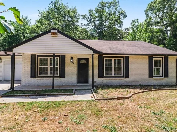 627 Towngate Blvd, Jonesboro, GA 30238
