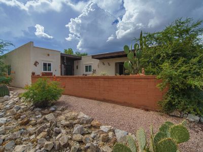 686 W Rio San Pedro, Green Valley, AZ, 85614