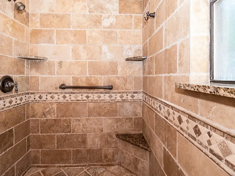 7039 Eagles Perch Dr — Photo 13