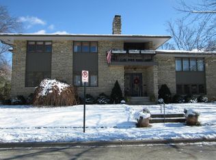 22 S Roosevelt Ave, Columbus, OH 43209