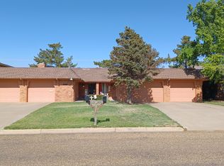 1009-1011 Jefferson St, Plainview, TX 79072