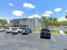 8758 SW 12th St, Miami, FL