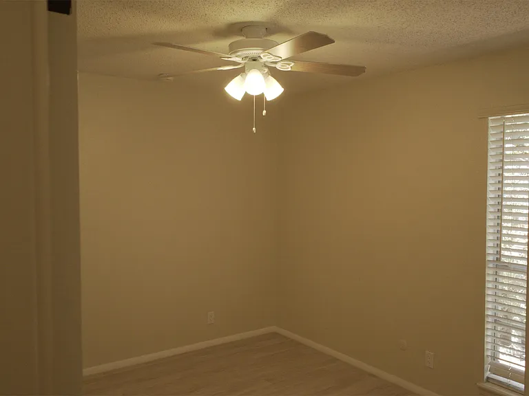 1509 Montana Ave #4 — Photo 8