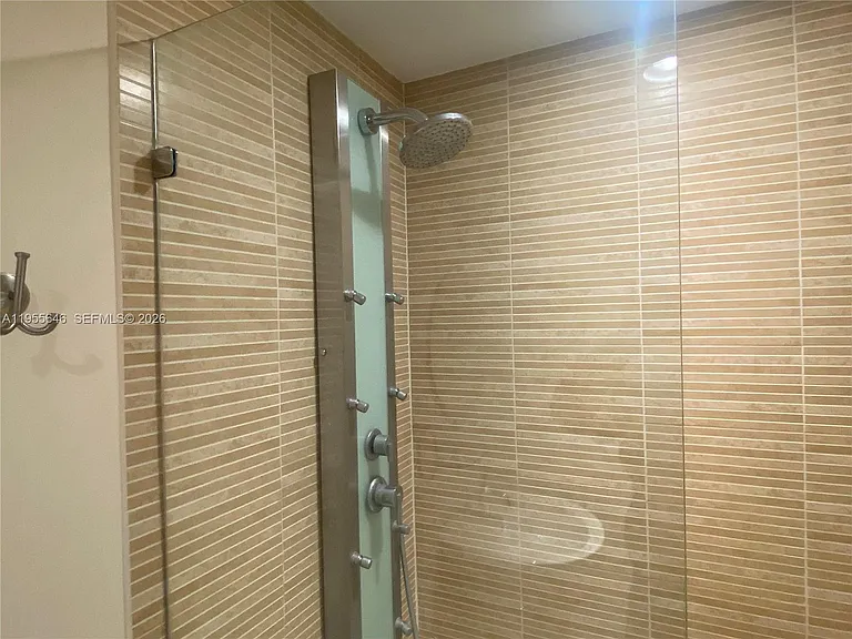 6471 Bay Club Dr #2 — Photo 18