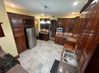 3457 Arsenal St, Saint Louis, MO 63118