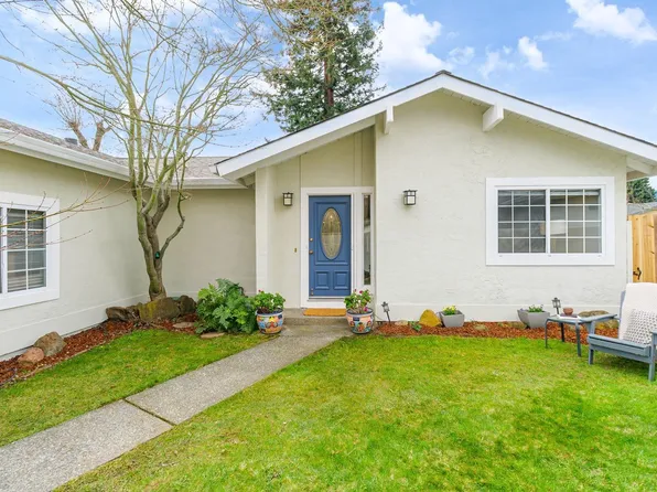 15 Mendocino Lane, Novato, CA 94947