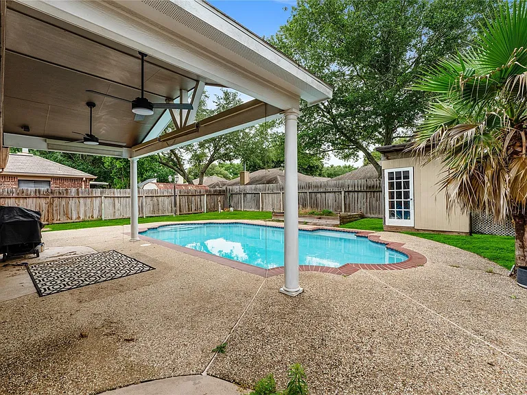 5622 Village Park Dr — Photo 29