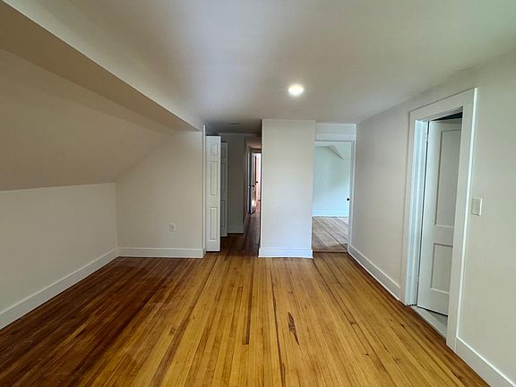 3rd image of 33 Andrews St #3