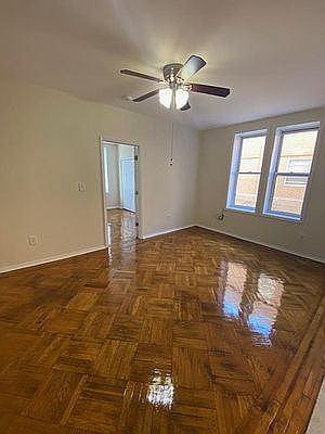 2nd image of 146 Bay 13 St #B