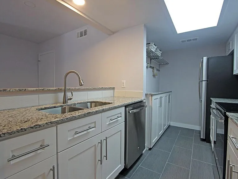 12816 Midway Rd #2049 — Photo 10