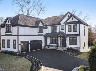 1918 Beulah Rd, Vienna, VA 22182