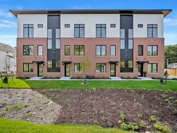 4820 Ingersoll Ave, Des Moines, IA 50312