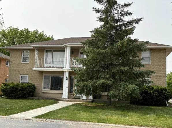 7401 West Tripoli AVENUE, Milwaukee, WI 53220