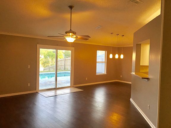 4th image of 13240 Arabella Dr