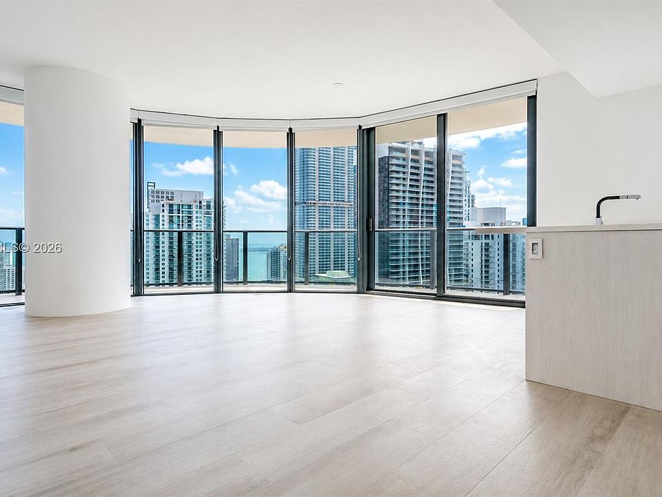 1st image of 45 SW 9th St APT 3303