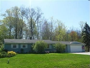 1st image of 13041 Marilyn Dr