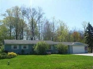 13041 Marilyn Dr, Chesterland, OH 44026