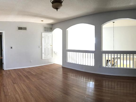 5th image of 12601 Sun Mist Ct