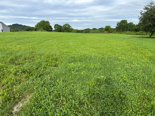 2 Elihu Cabin Hollow Rd, Somerset, KY 42501
