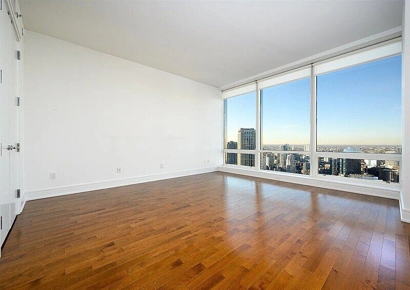 1st image of 401 N Wabash Ave #31B