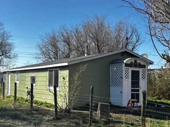 114 2nd St SW, Harlem, MT 59526